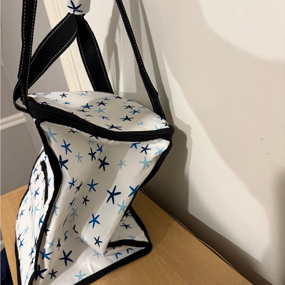 Scout Star Pleasure Chest Cooler Bag - Picture 2 of 6